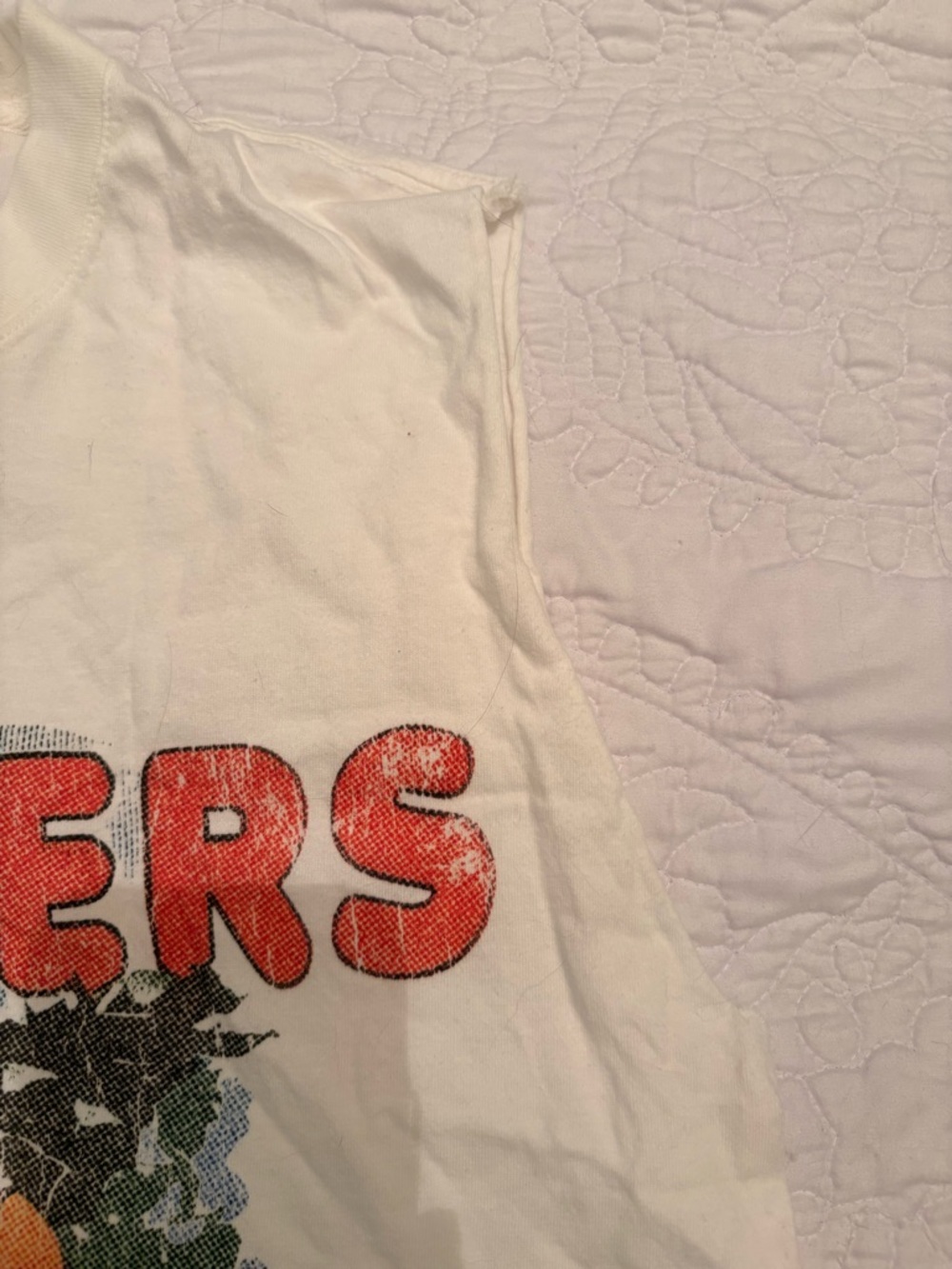 Hooters Masters Sleeveless Shirt